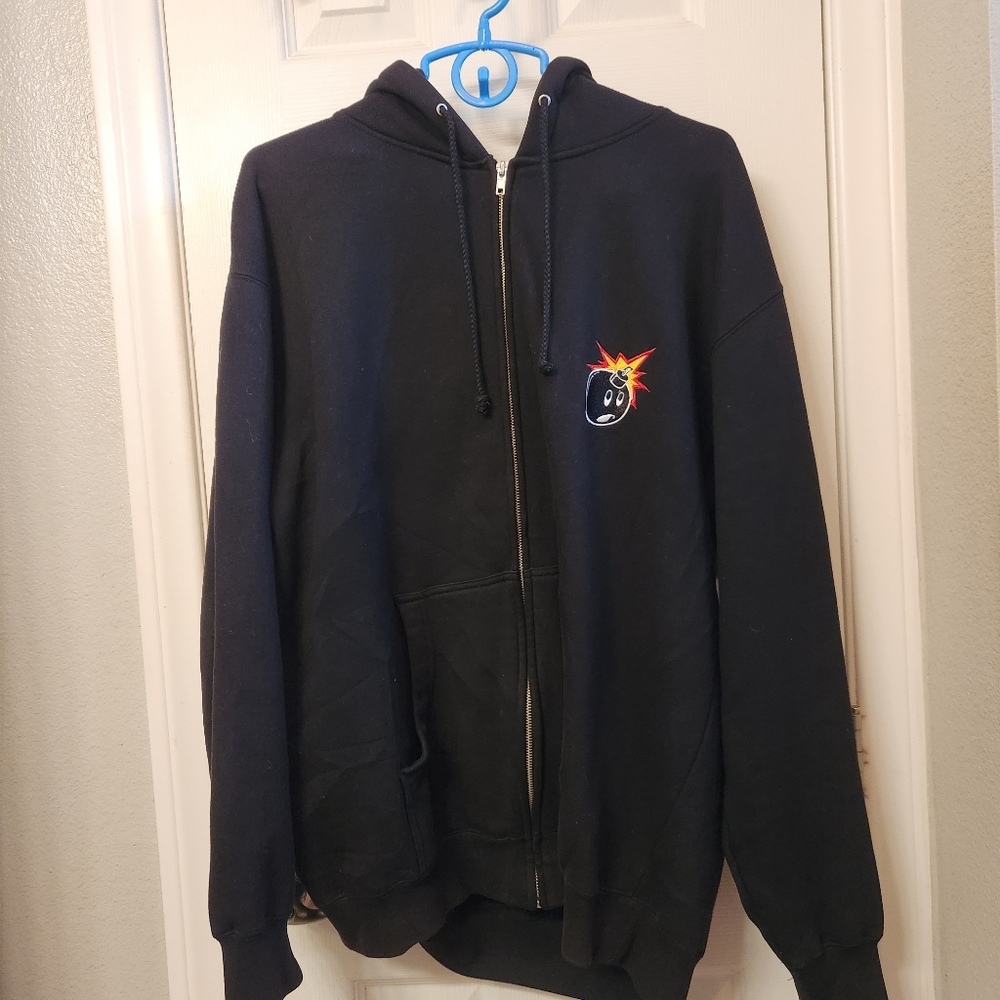 The hundreds adam bomb zip up hoodie jacket size L